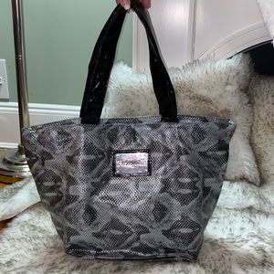 Used Betsy Johnson Betsyville pocketbook